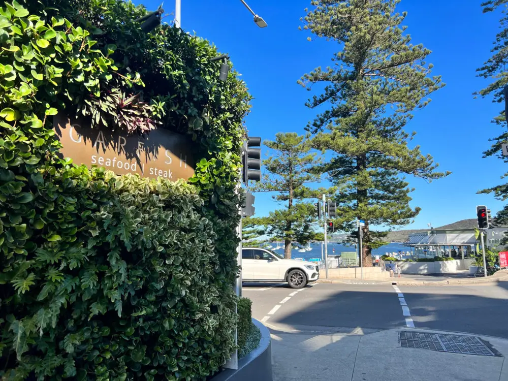 Road crossing leading to East Manly Cove Beach